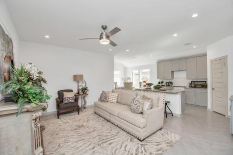 4915 Edgewood Drive Fresno TX 77545