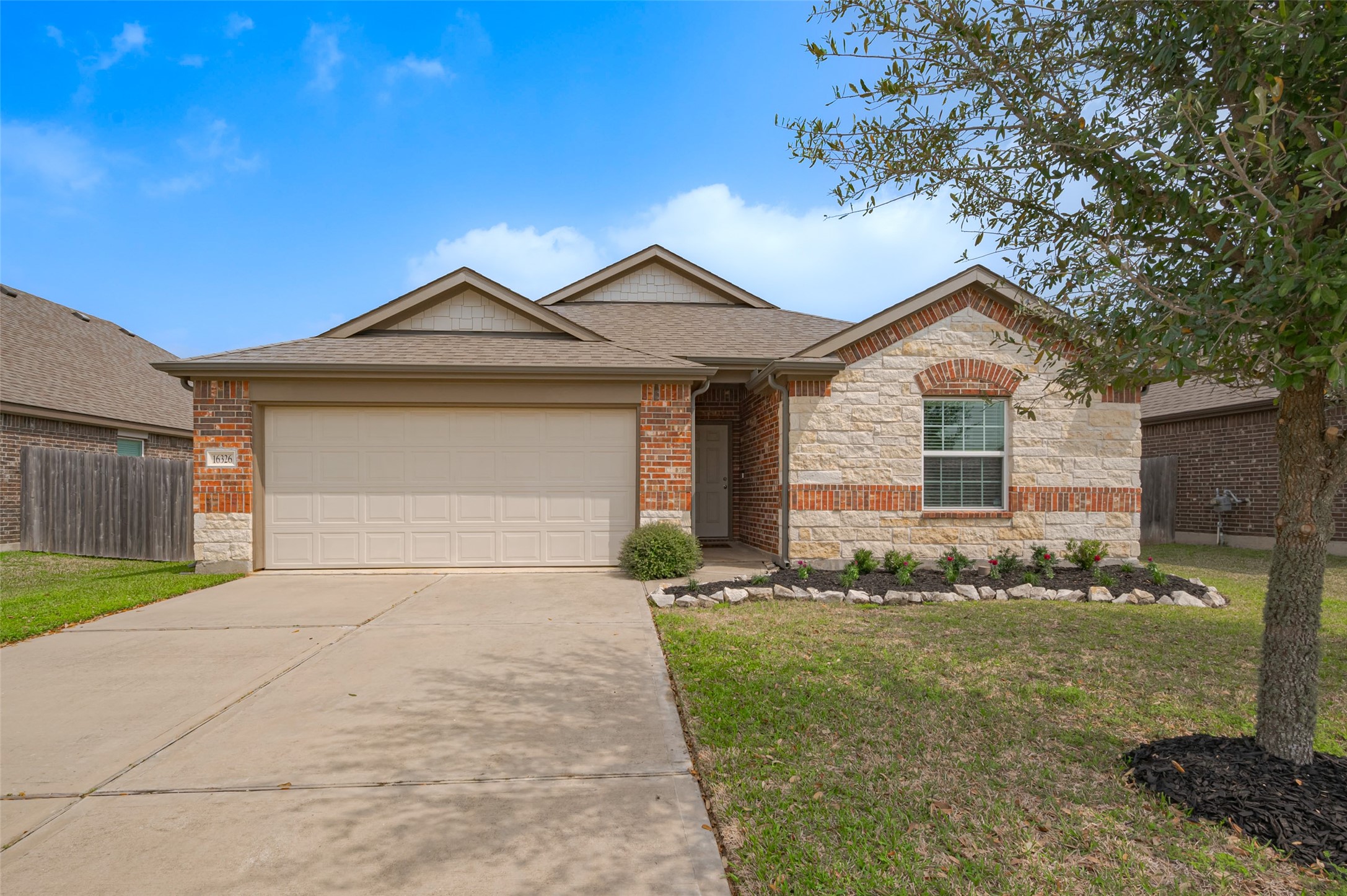 16326 Rockdale Landing Drive Hockley TX 77447