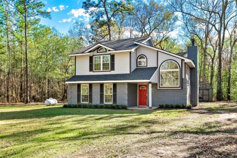 4460 Woodpeckers Grove Cleveland TX 77328
