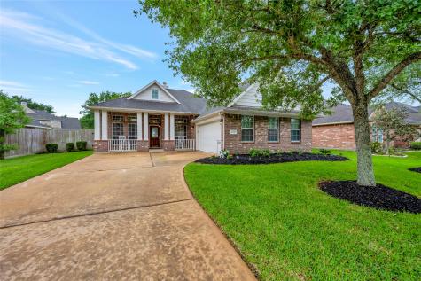 4508 Lakefront Terrace Drive Pearland TX 77584