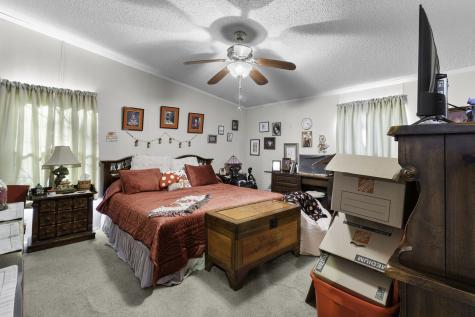 113 Preston Avenue Livingston TX 77351