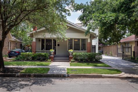 1127 Bayland Avenue Houston TX 77009