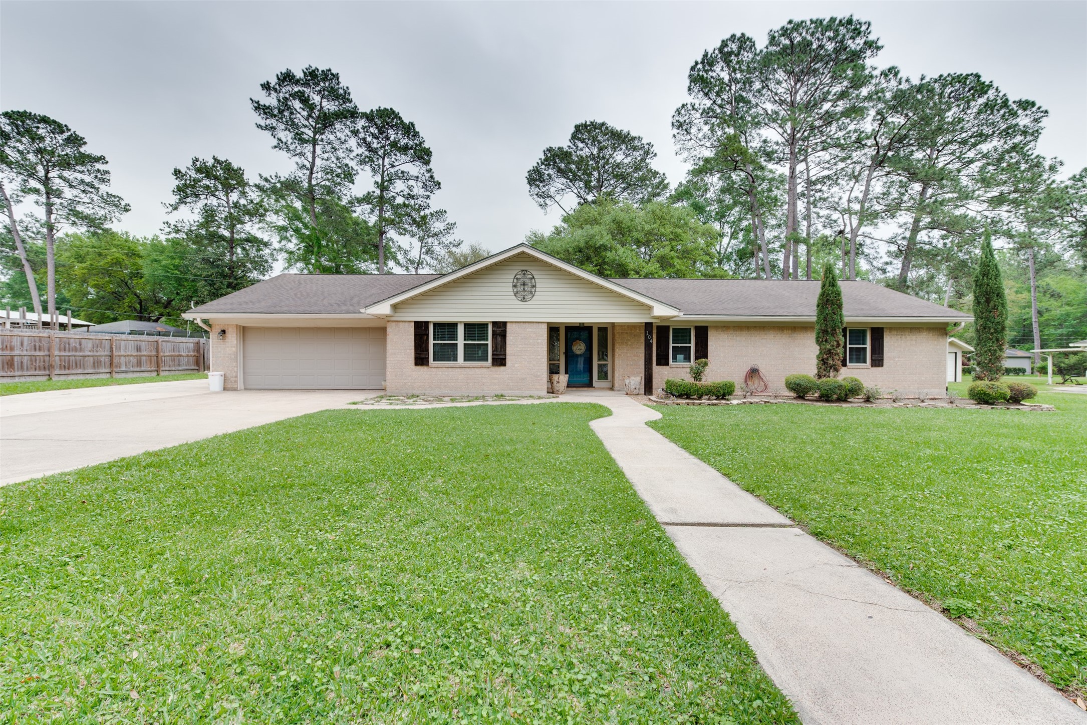 104 Greenwood Street Silsbee TX 77656