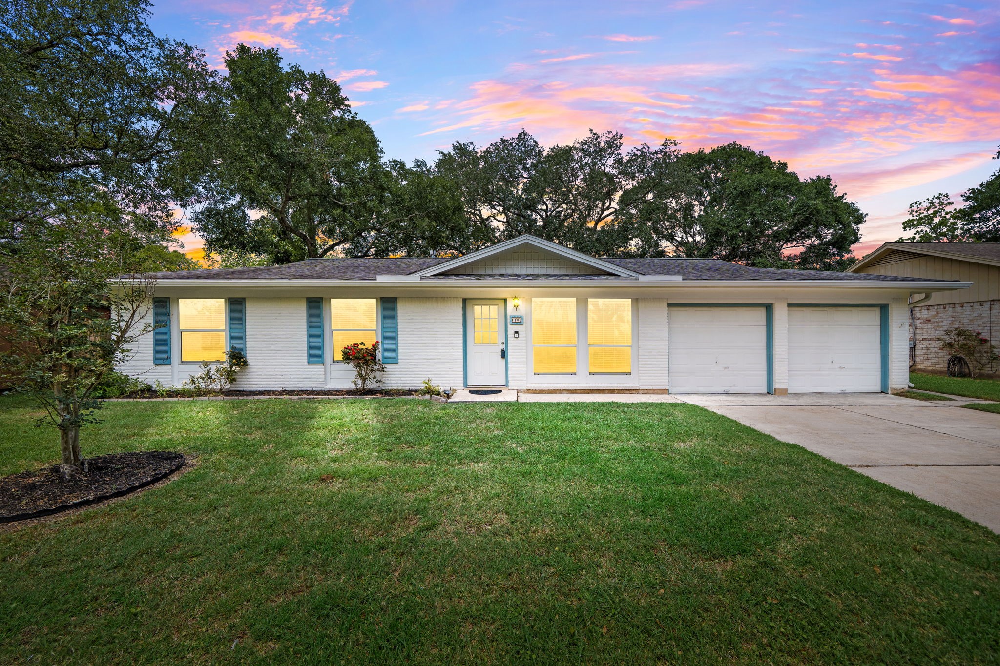 1102 W Flamingo Drive Seabrook TX 77586