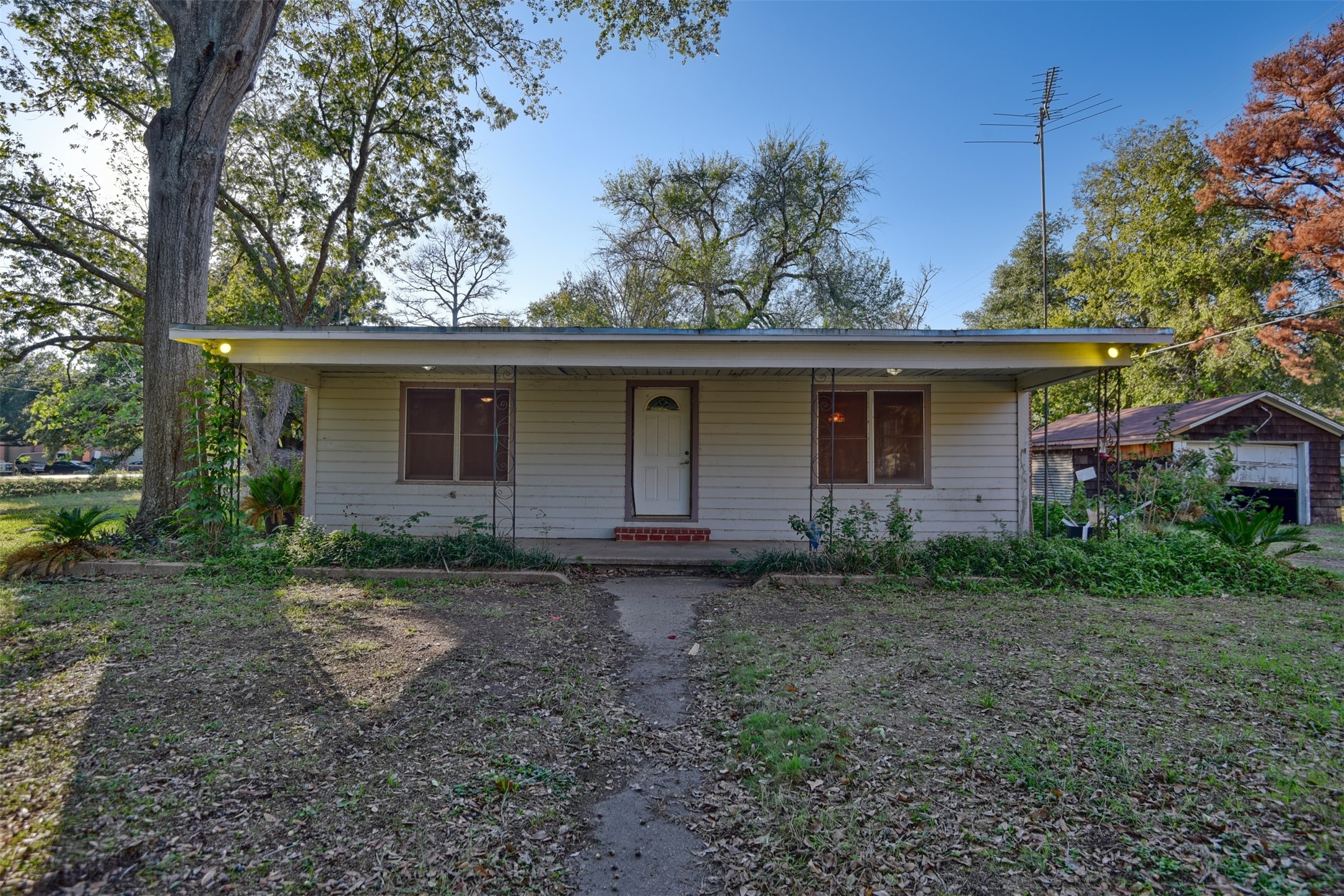 605 Purdy Street Brookshire TX 77423