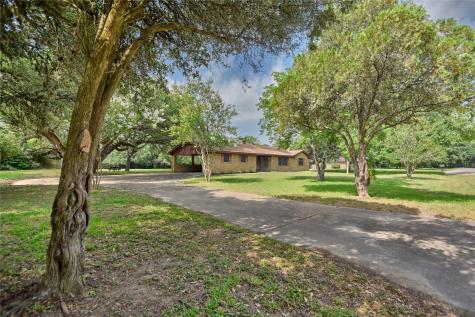 109 Mesquite Street Columbus TX 78934