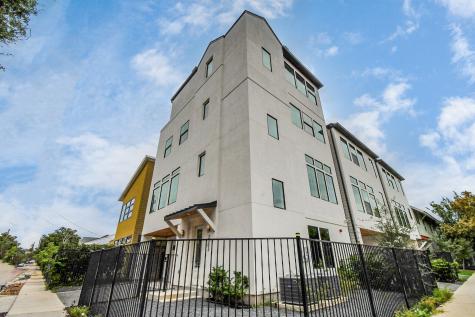 2303 Yupon Street Houston TX 77006