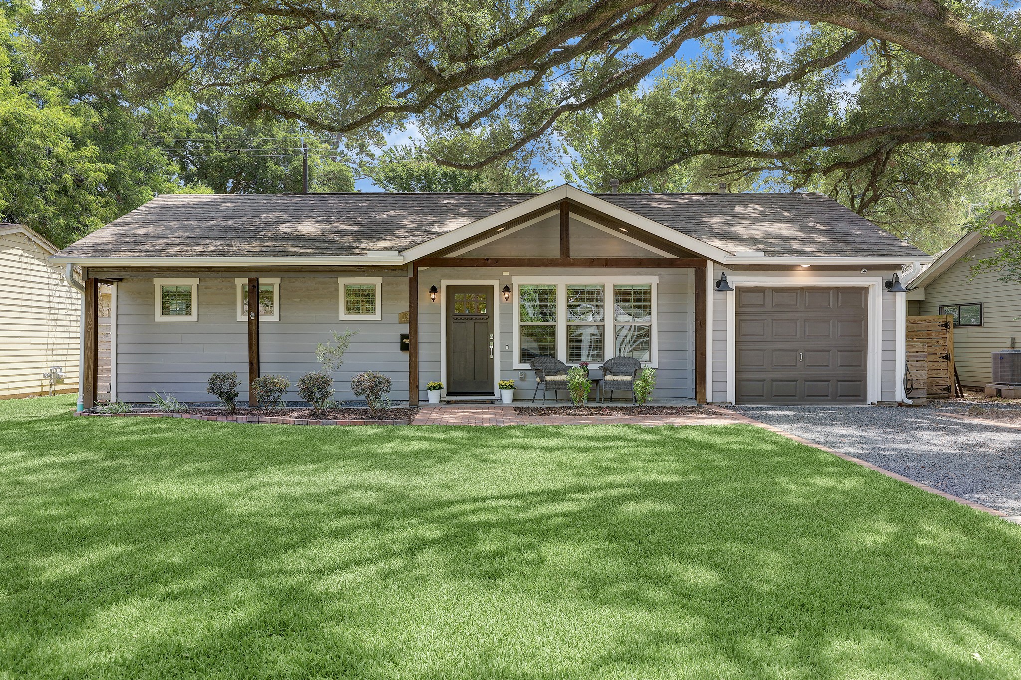 1921 Woodcrest Drive Houston TX 77018