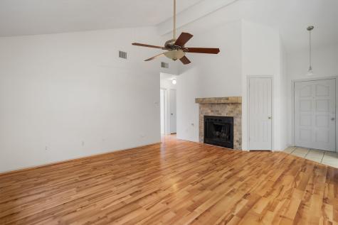 2823 Pickett Drive League City TX 77573