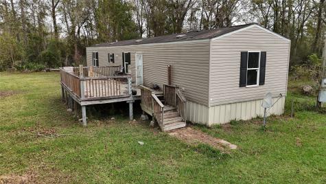 206 County Road 48821 Dayton TX 77535