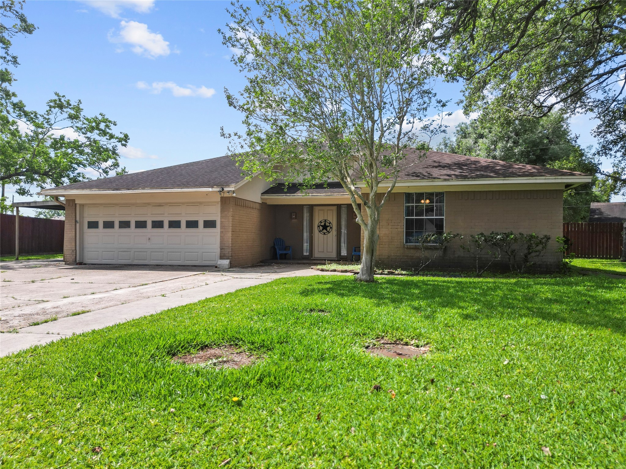 12527 D Bar Drive Santa Fe TX 77510