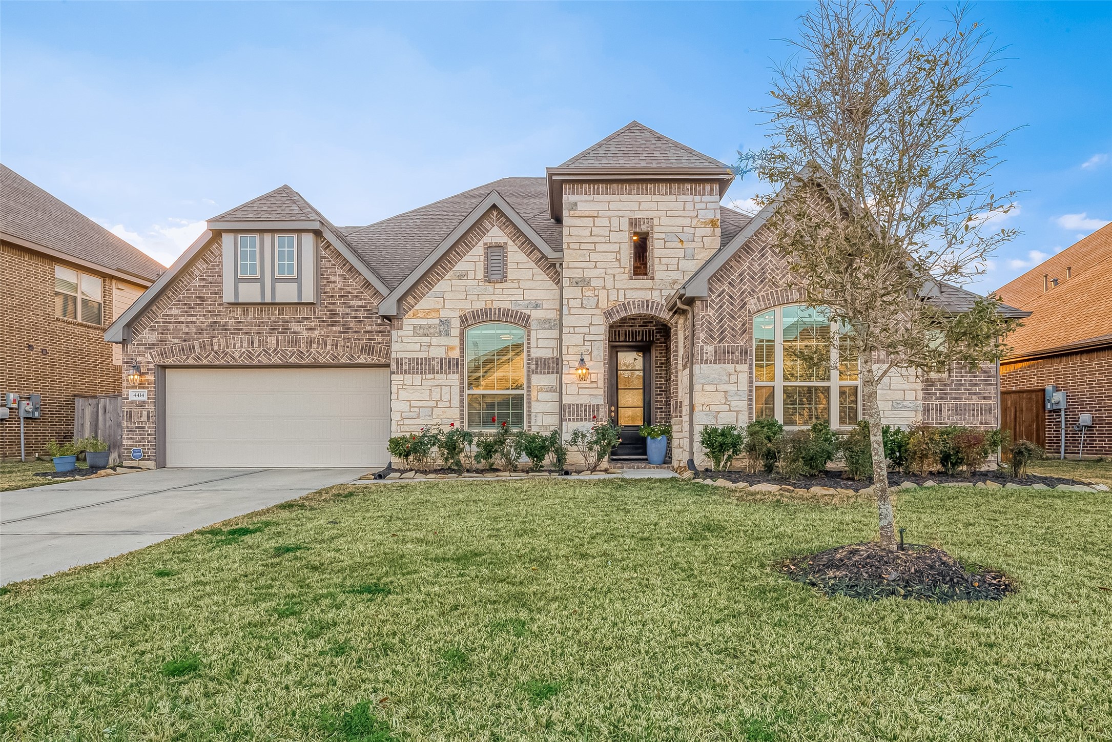 4414 Thetford Manor Trail Rosharon TX 77583