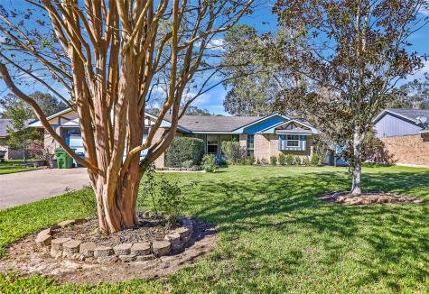 7 Westwood Street Dayton TX 77535