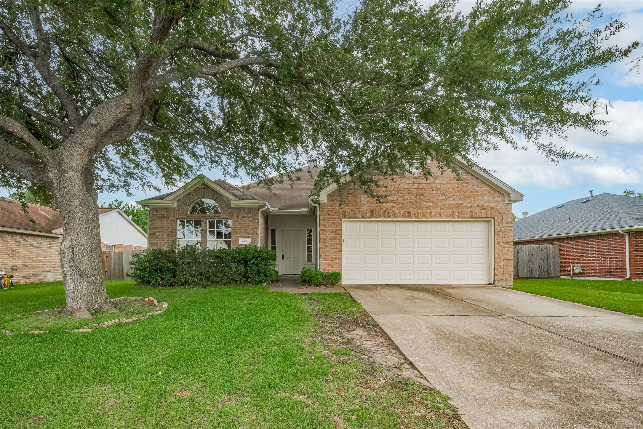 7407 Breda Drive Baytown TX 77521