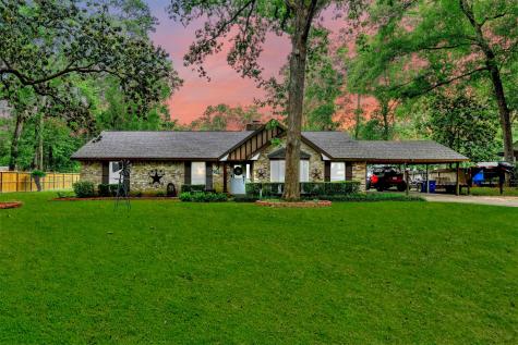 211 Holly Lane New Caney TX 77357