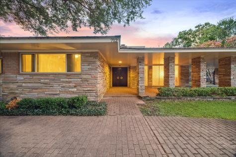 712 Chimney Rock Road Houston TX 77056