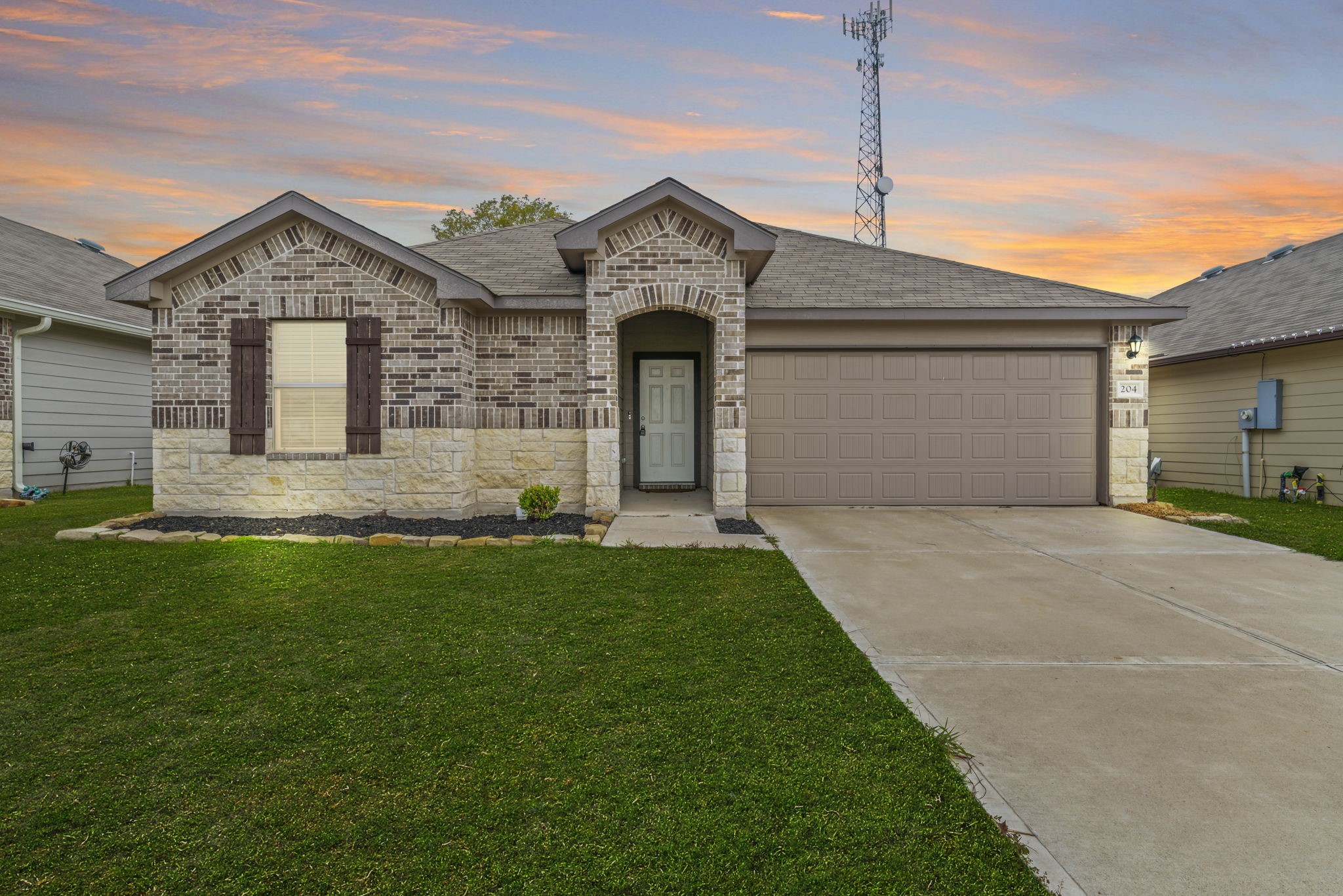 204 Comal Drive Huntsville TX 77340