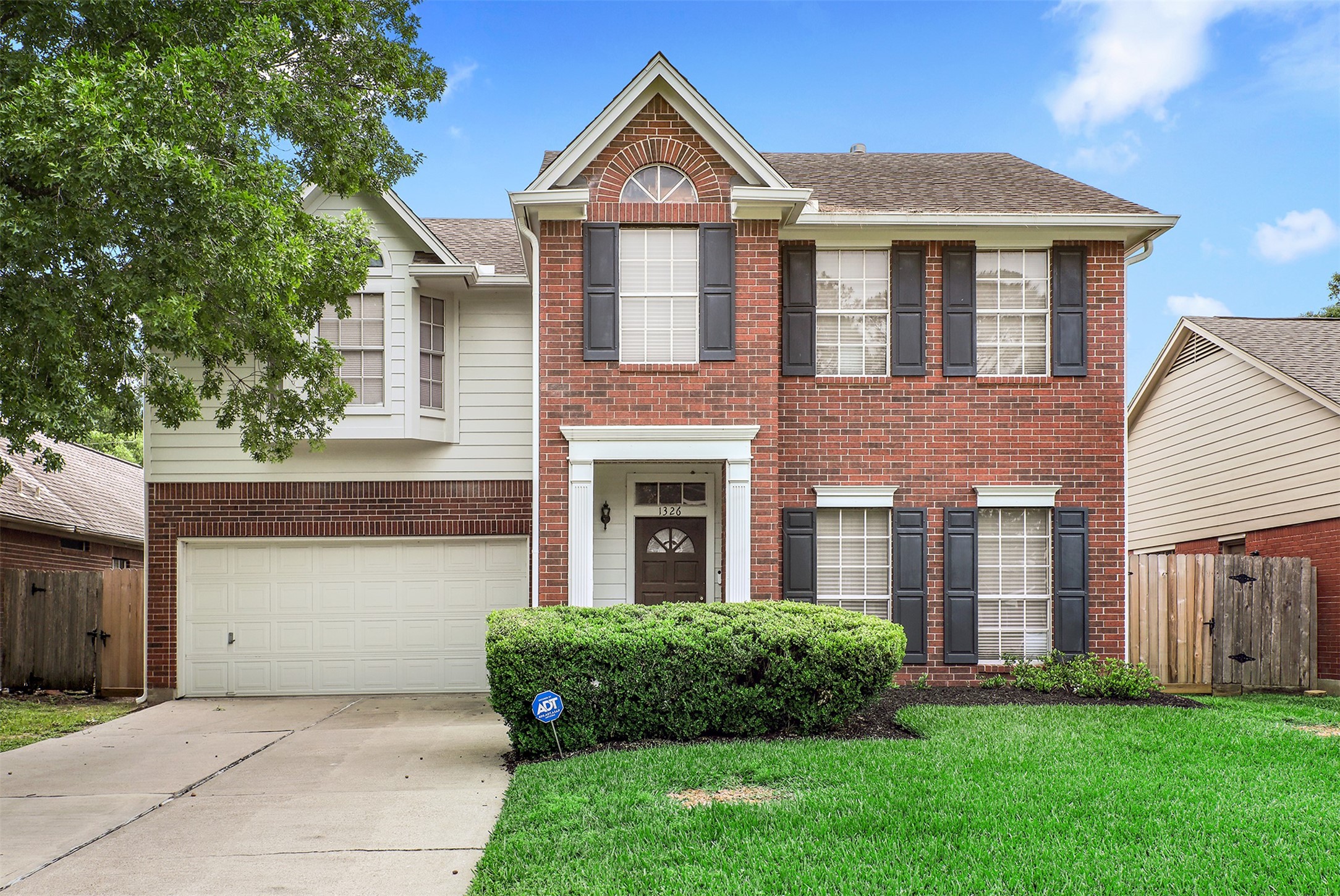 1326 Mabry Mill Road Houston TX 77062