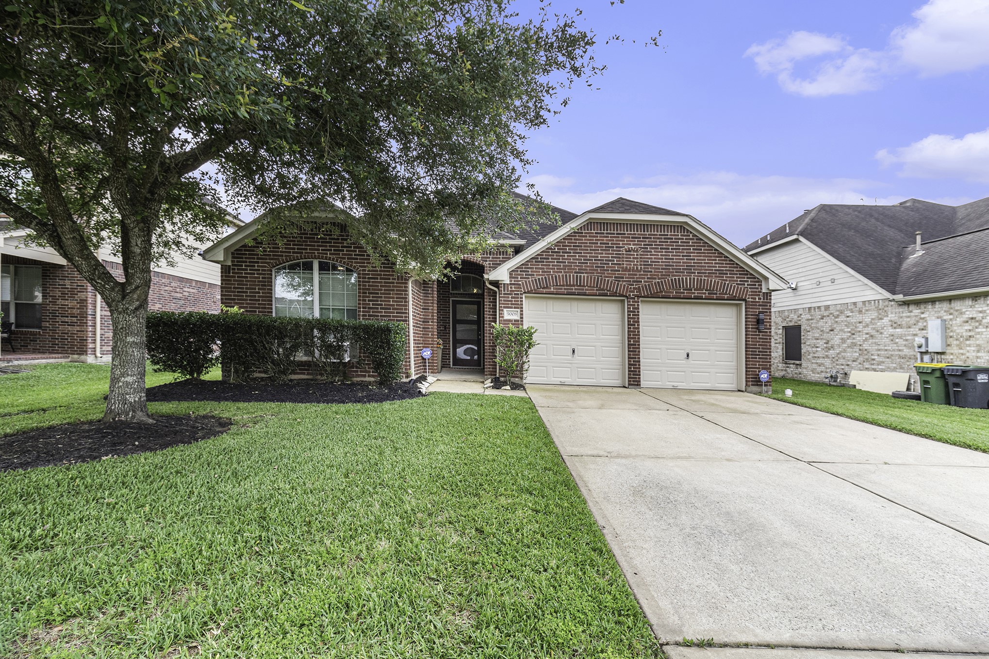 9008 Sun King Drive Pearland TX 77584