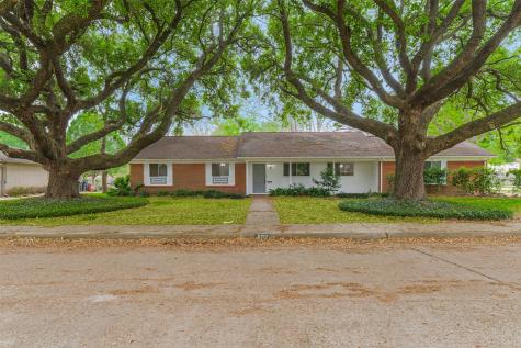 502 Kyle Street Sugar Land TX 77478