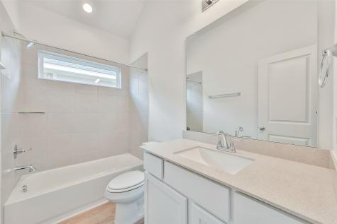 3015 King Oaks Street Baytown TX 77251
