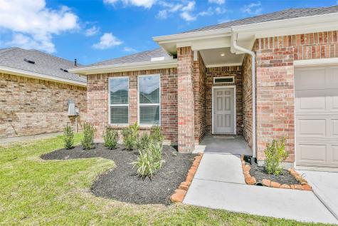 3015 King Oaks Street Baytown TX 77251