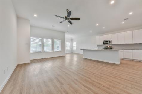 3015 King Oaks Street Baytown TX 77251