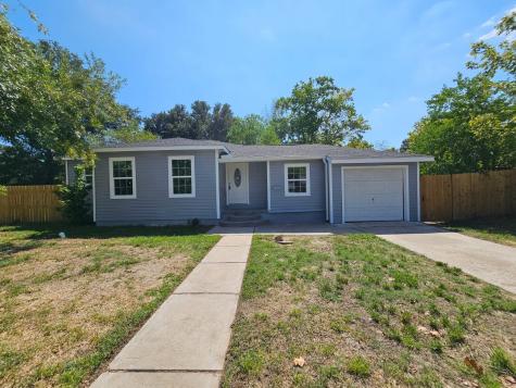 329 Briarwood Drive Baytown TX 77520