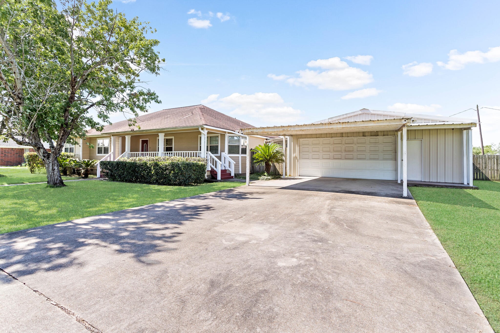 2274 Shirley Street Port Arthur TX 77640