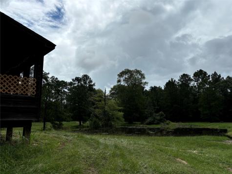 339 County Road 3880 Cleveland TX 77328