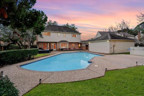 15302 La Mancha Drive Houston TX 77083