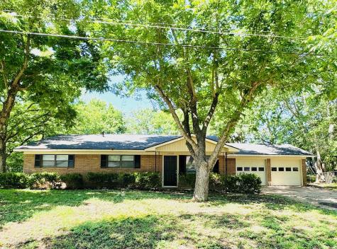 1312 Hooks Street Crockett TX 75835