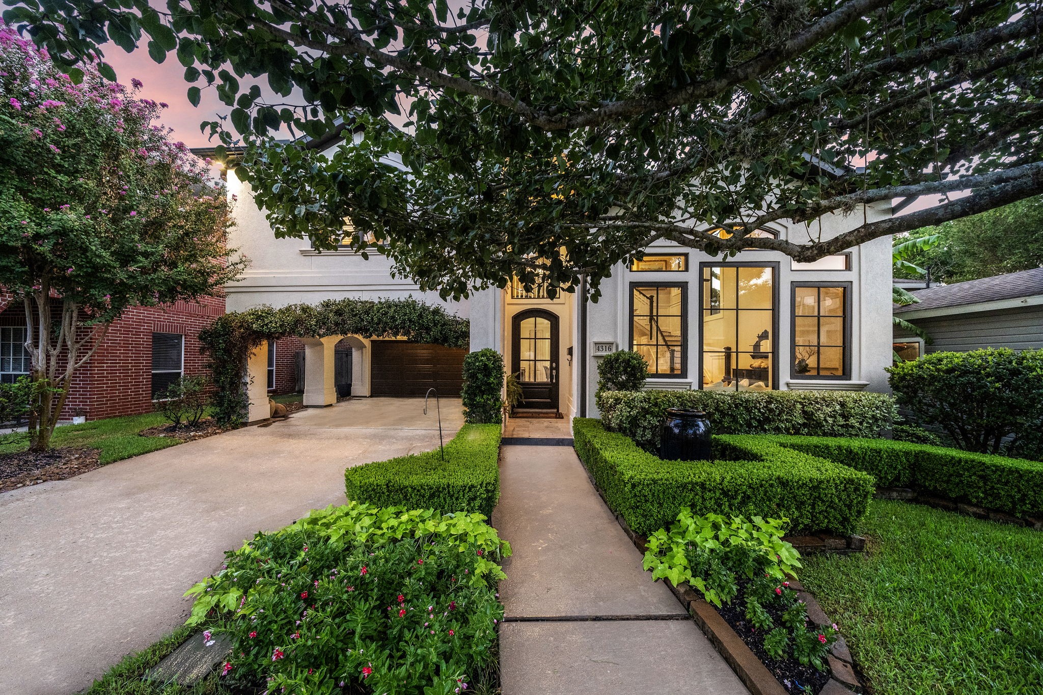 4316 Wendell Street Bellaire TX 77401