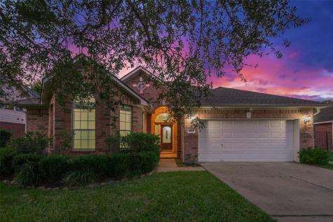 3023 E Cedar Hollow Drive Pearland TX 77584