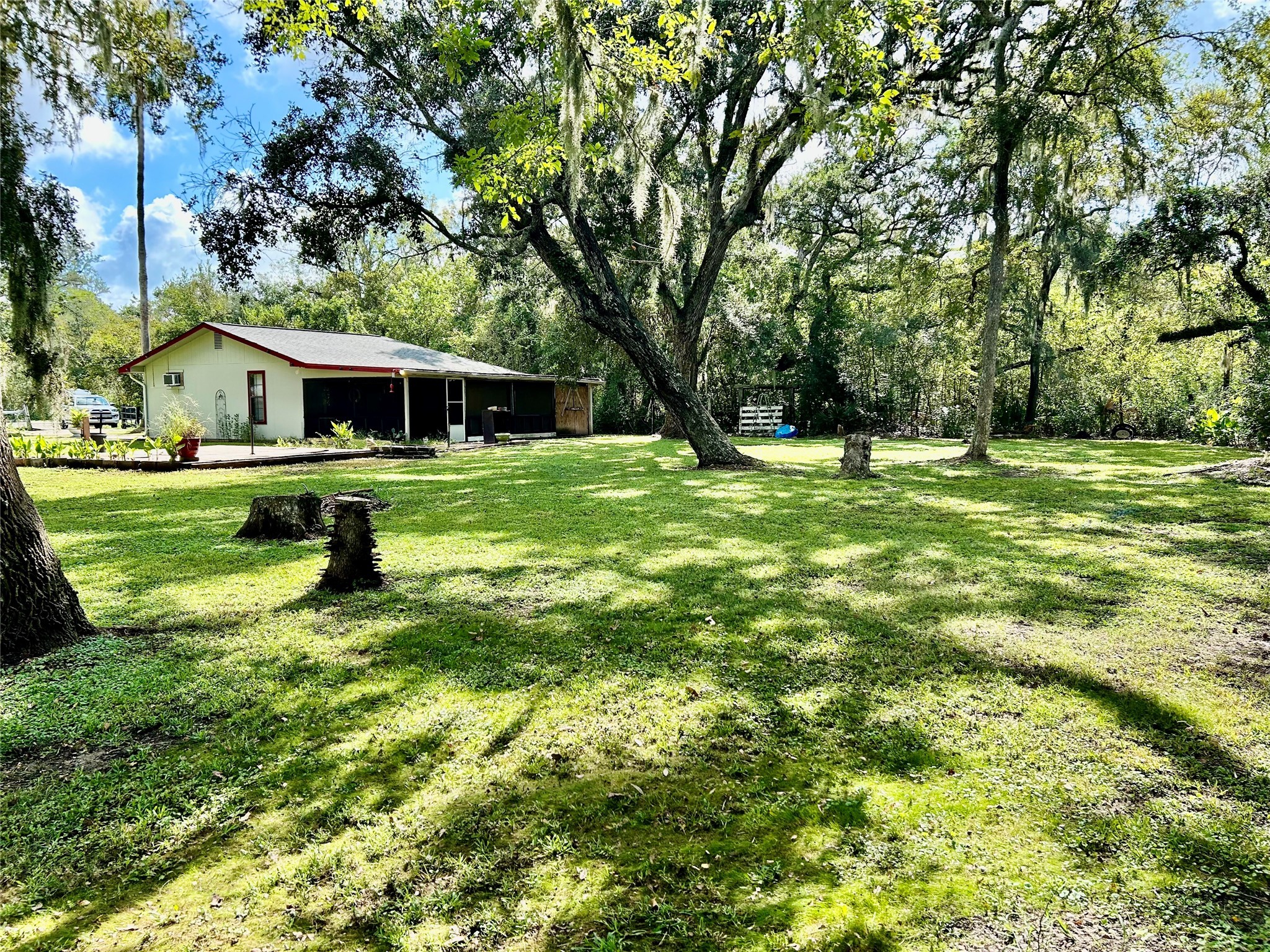 17724 County Road 858 Brazoria TX 77422