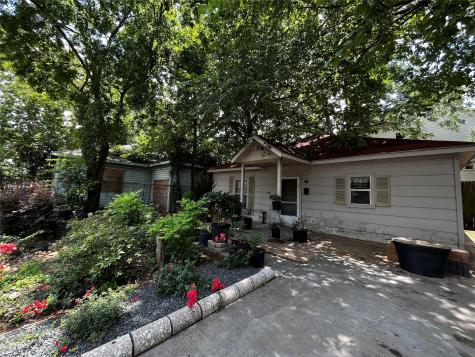 2908 Baer Street Houston TX 77020