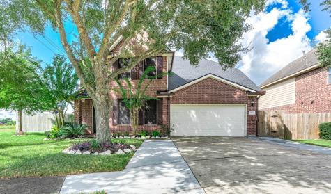 3912 Rayburn Lake Court Pearland TX 77581