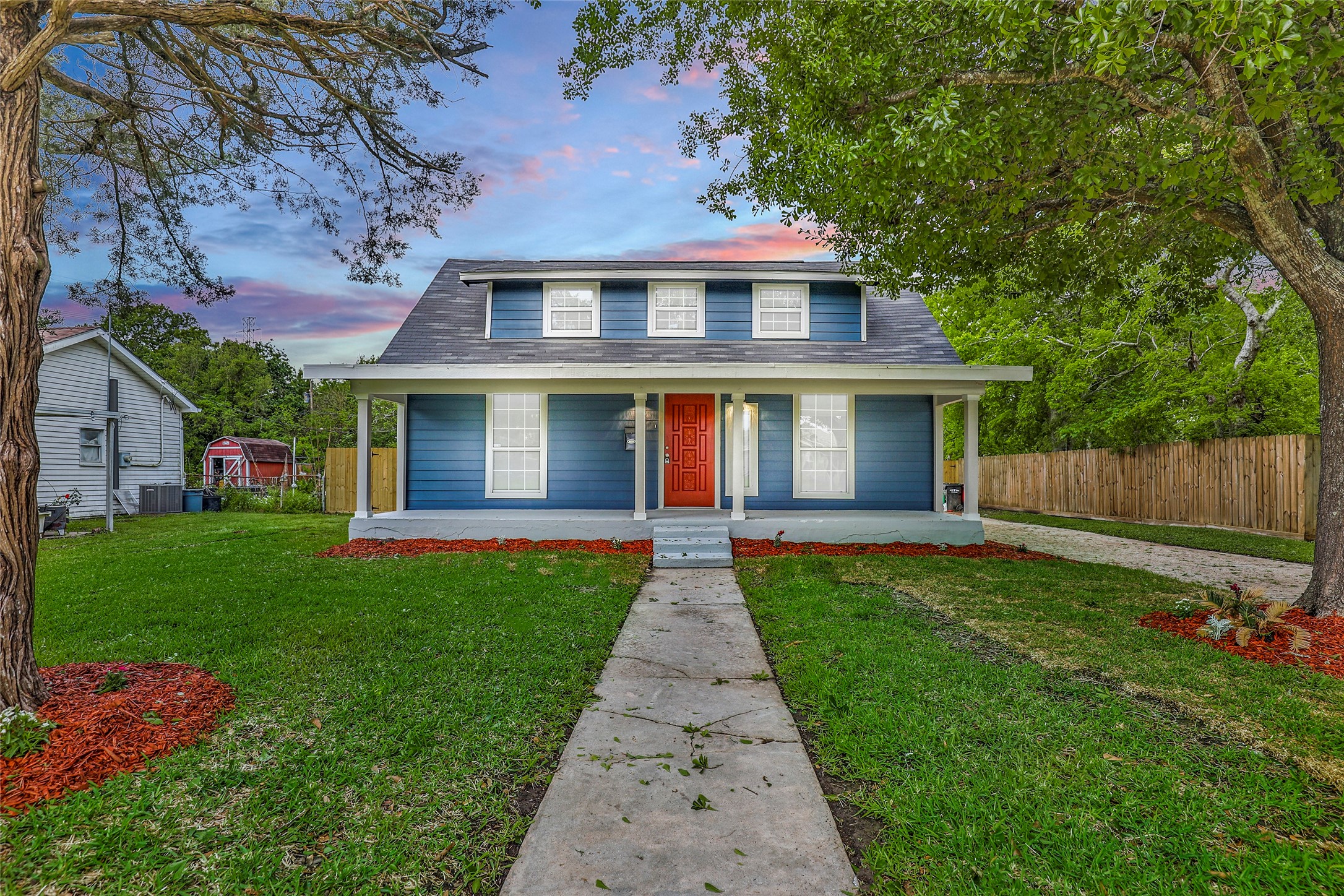 1915 Amelia Street Baytown TX 77520