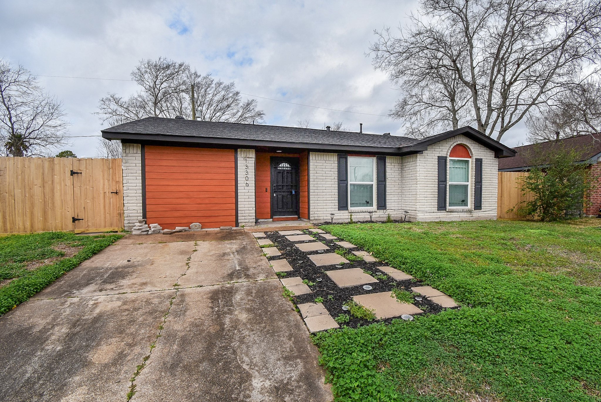 13306 Innshire Lane Houston TX 77045