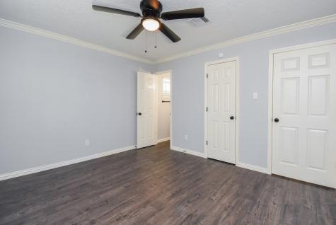 13306 Innshire Lane Houston TX 77045