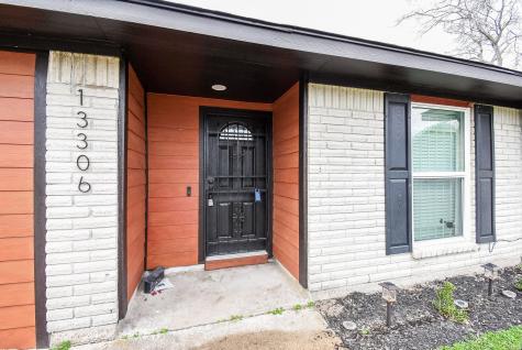 13306 Innshire Lane Houston TX 77045