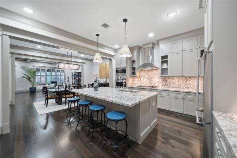 416 W 18th Street Houston TX 77008