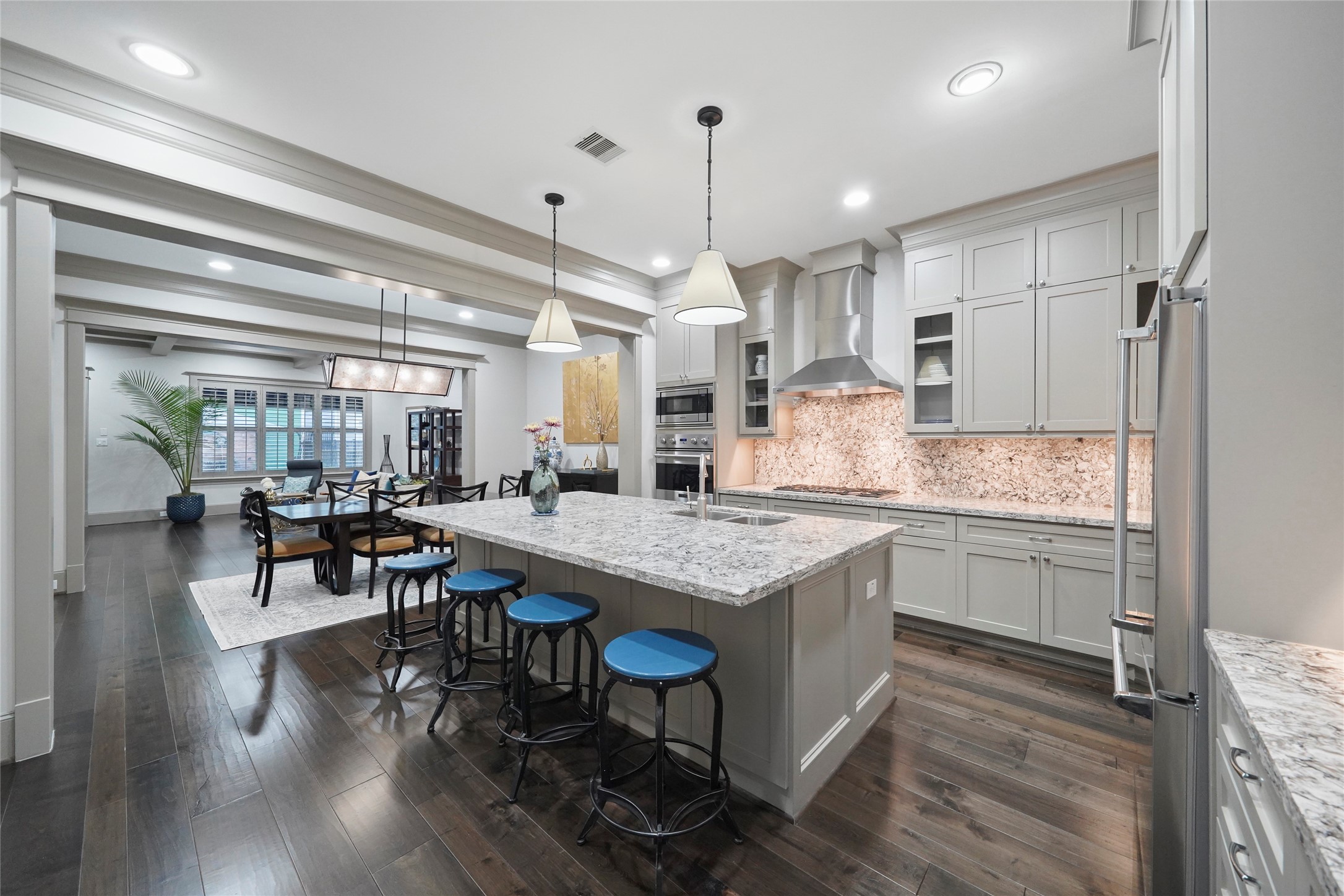 416 W 18th Street Houston TX 77008