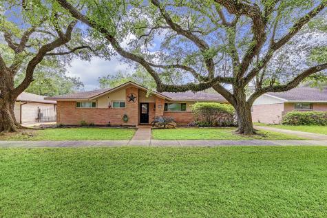 2029 Willow Wisp Drive Seabrook TX 77586
