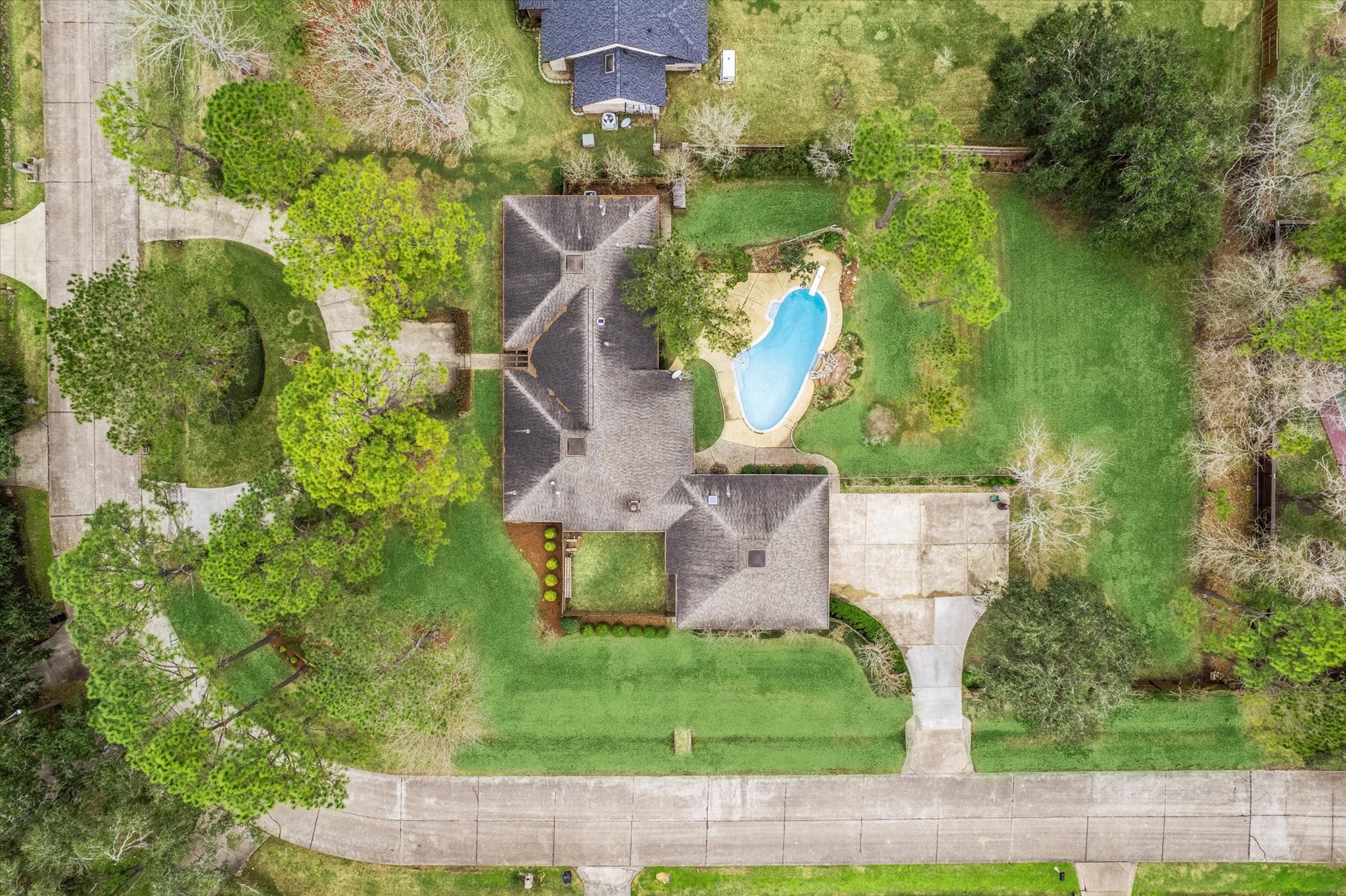 1207 Pine Hollow Drive Friendswood TX 77546
