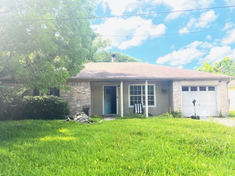 9710 Mapes Street Beaumont TX 77707