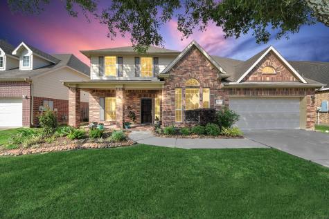 1214 Abigail Lane Friendswood TX 77546