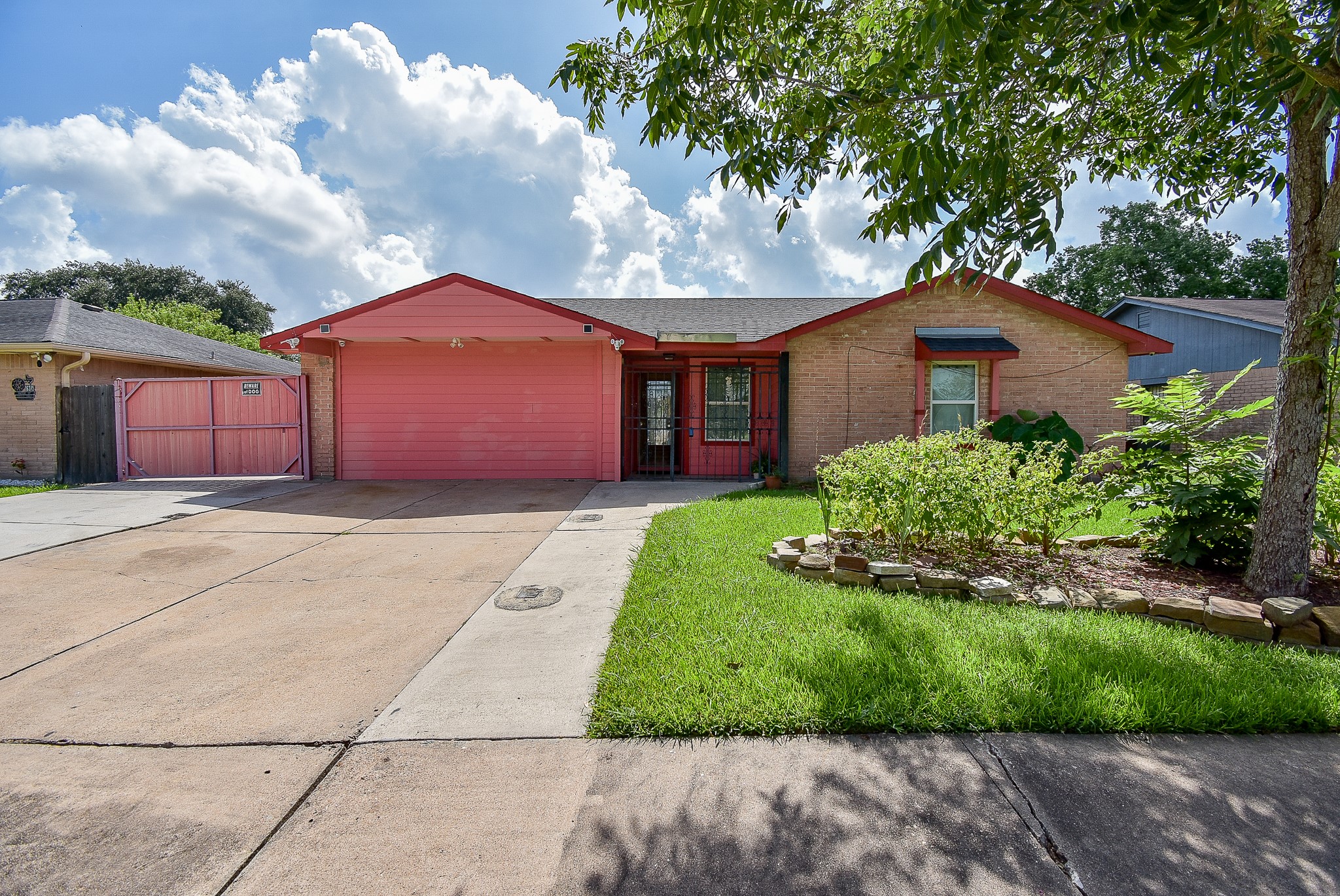 16379 Paiter Street Houston TX 77053
