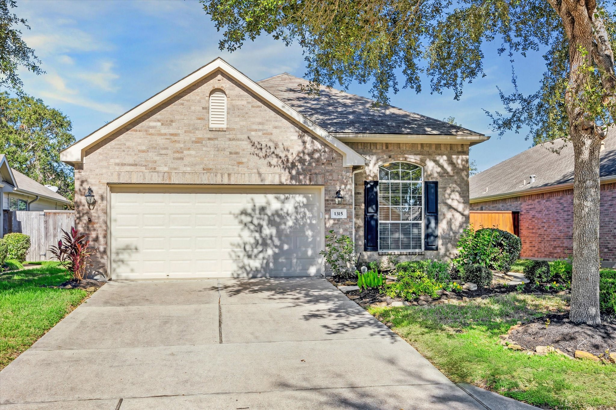 1315 Varese Drive Pearland TX 77581