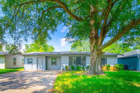5747 Belarbor Street Houston TX 77033